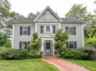 131 Bishopsgate Rd, Newton, MA 02459