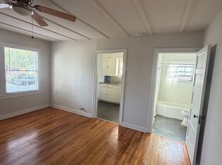 850 W 24th St #A, Houston, TX 77008