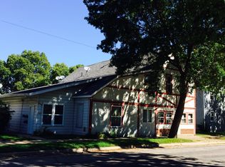 1421 Market St APT 1, La Crosse, WI 54601