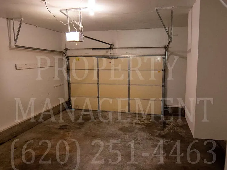 204 Edgewood Dr — Photo 34