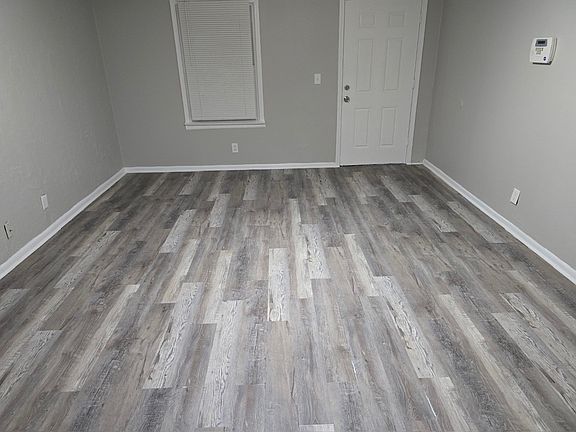 2nd image of 4436 Monroe Ave