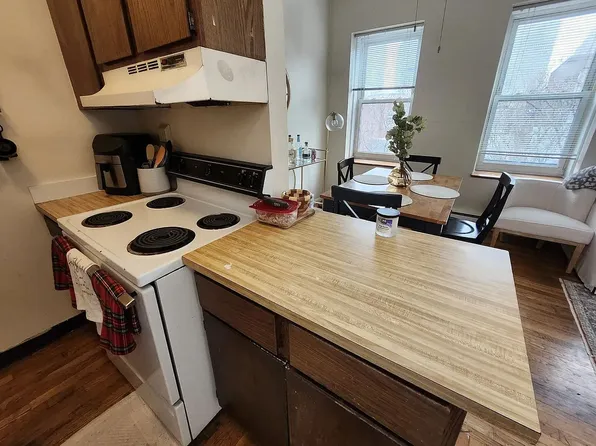 28 Garden St #D9, Boston, MA 02114