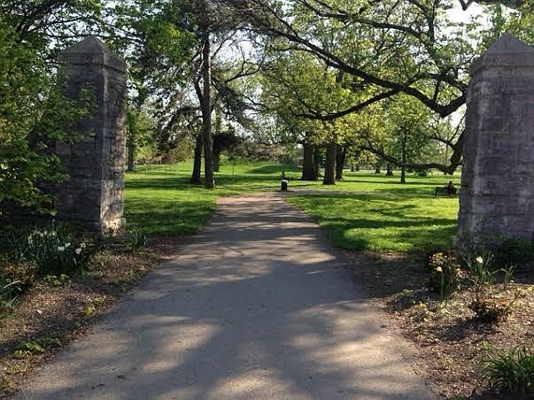Schiller Park Entrance