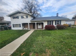 5438 Jimtown Rd, East Palestine, OH 44413