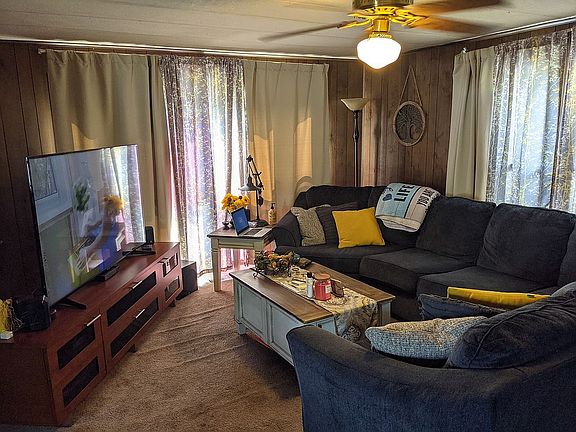 Living room 1