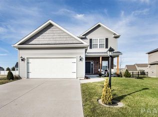 10713 N Honeycreek Ln, Dunlap, IL 61525