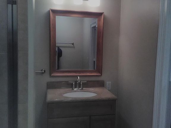 2nd image of 2046 Como Park Blvd