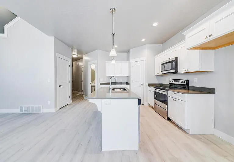 16162 S Truss Dr #BASEMENT MASTER — Photo 7