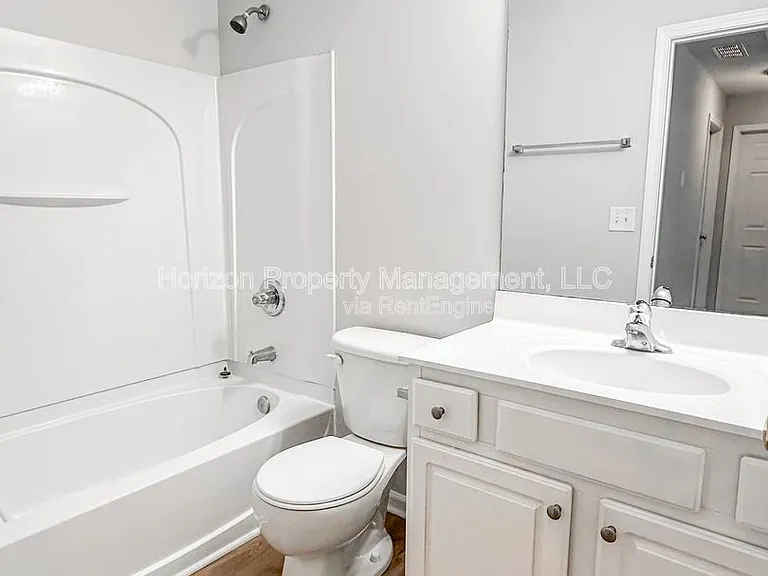 139 Riverstone Commons Cir — Photo 23