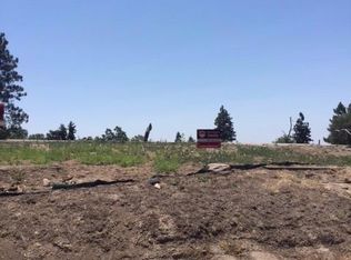 5 Fredalba Rd, Running Springs, CA 92382