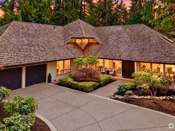 21845 NE 30th Place, Sammamish, WA 98074