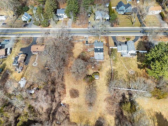 3rd image of 488-488R Main St