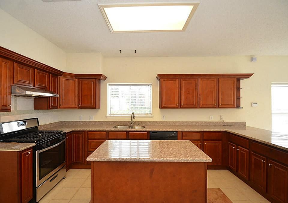 1st image of 2814 Grants River Cir