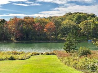 17 School St, South Thomaston, ME 04858