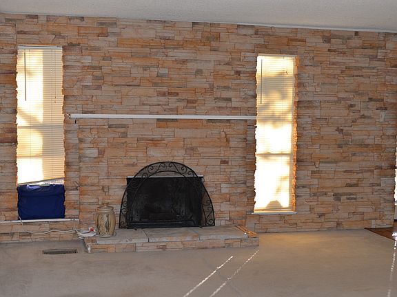 Living room with fireplace