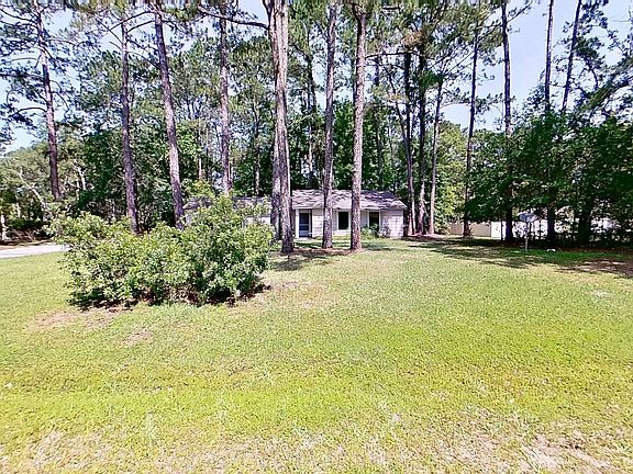 3rd image of 2624 Pheasant Ct W