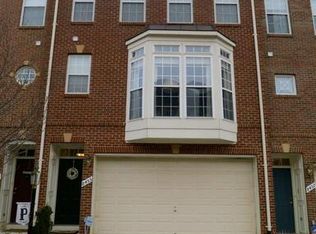 8455 Kirby Lionsdale Dr, Lorton, VA 22079