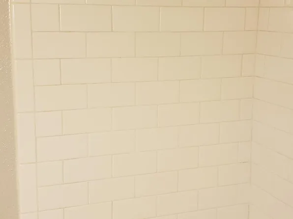 1301 Santa Fe Trl #B, Boonville, MO 65233