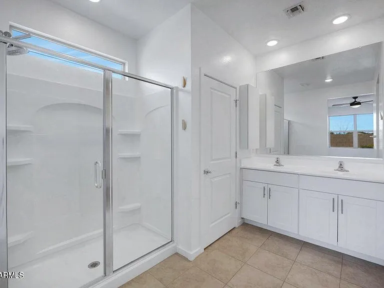 2570 E Corazon Trl — Photo 22