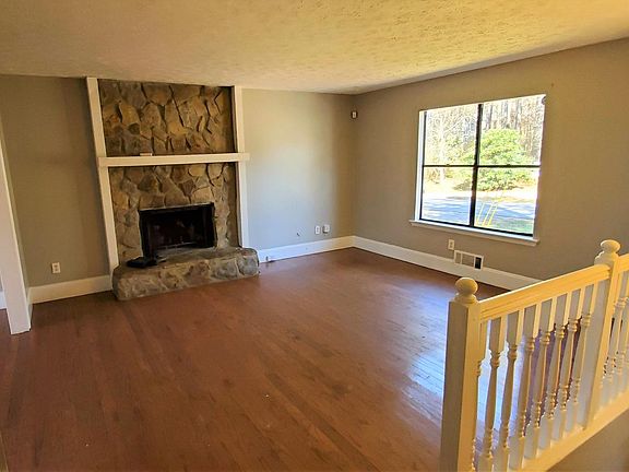 4th image of 1262 Brays Mill Trce