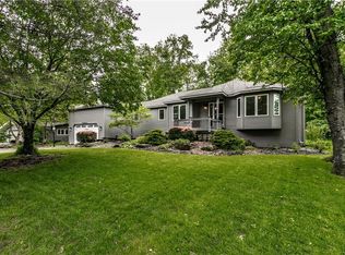 834 Oakwood St, Fayetteville, NY 13066