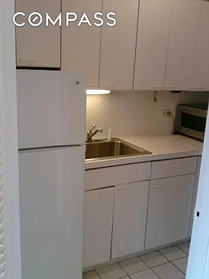 Rented by Compass | media 8