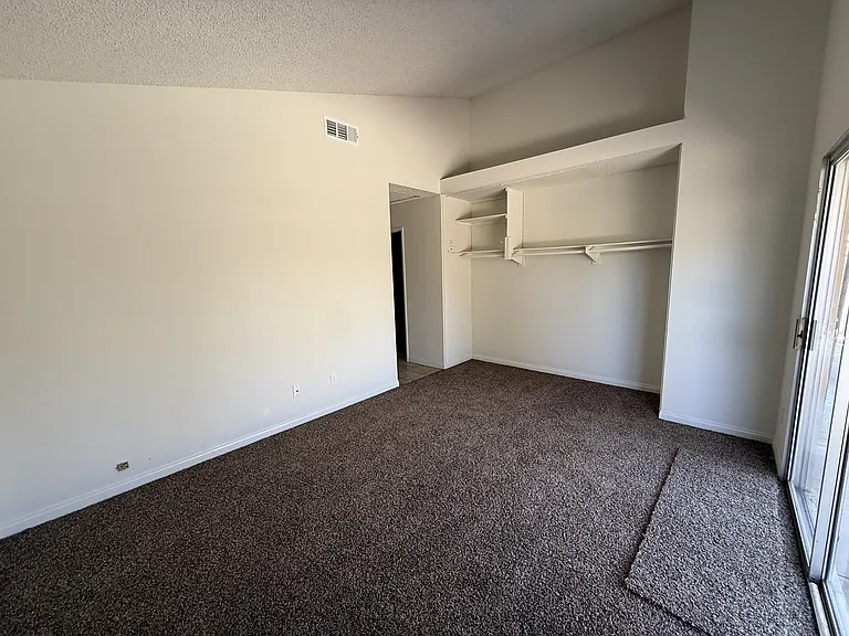 480 Prairie Way — Photo 18