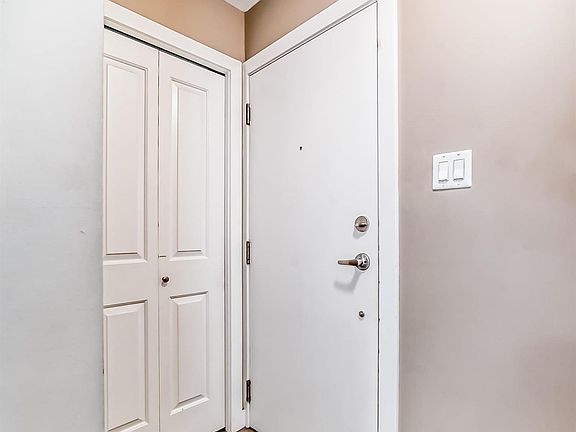 5th image of 11325 103rd Ave NW #202