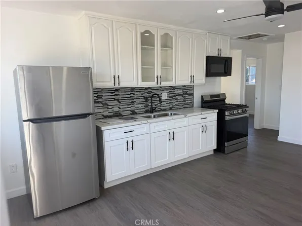 1550 1/2 W 59th Pl, Los Angeles, CA 90047