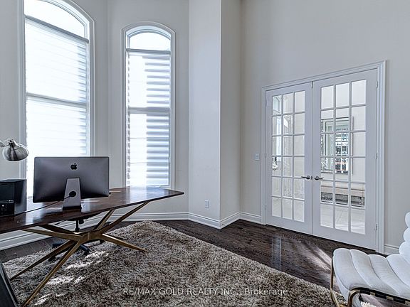 4th image of 25 Leo Austin Rd