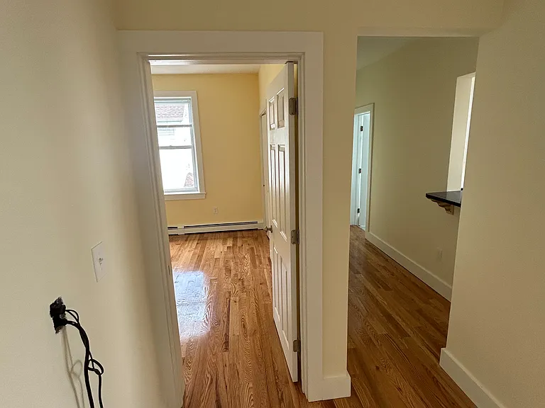 2 Malden St #3B — Photo 6
