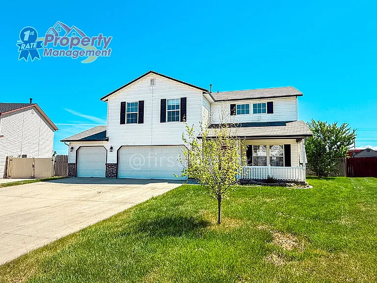16042 N Saint Helens Dr — Photo 2