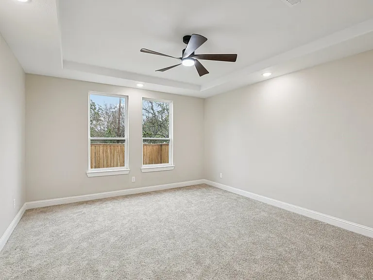 1713 Highland Dr W — Photo 22