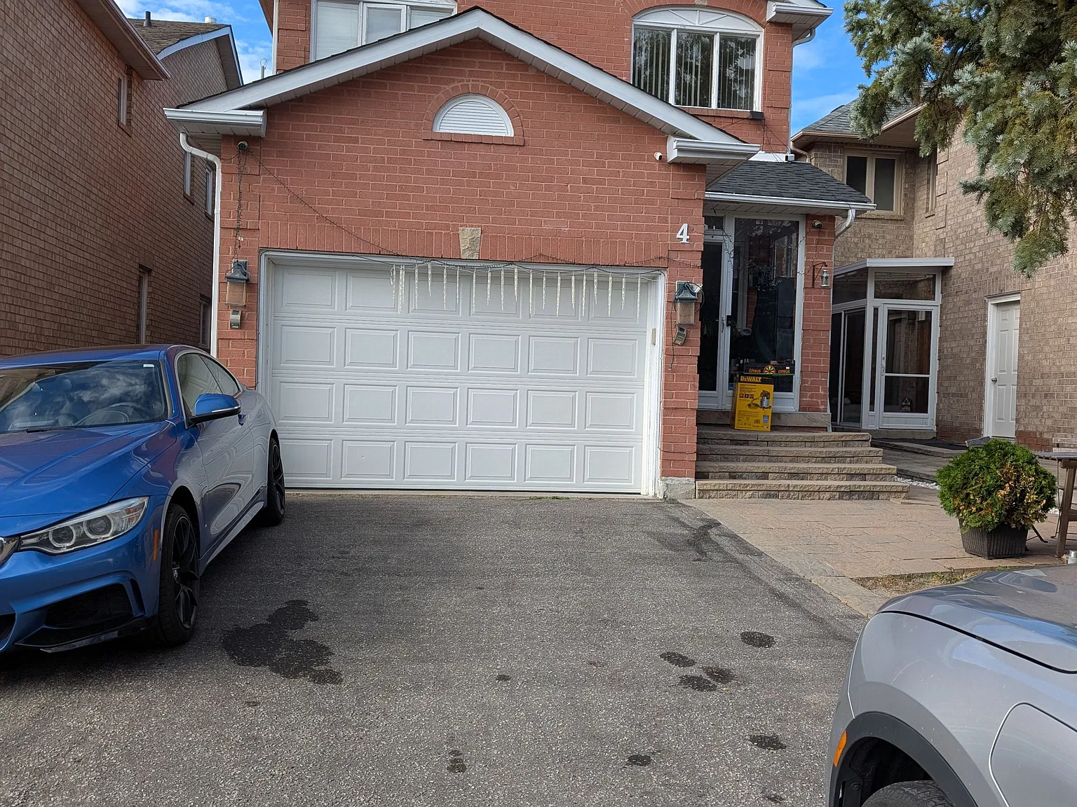 3 bed, $3,500 — Photo 1