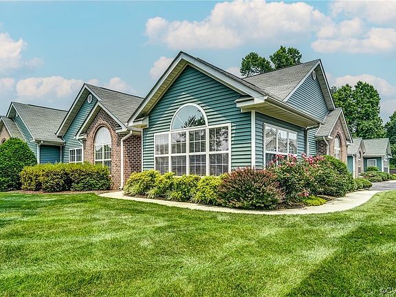 4th image of 1808 Aston Ln