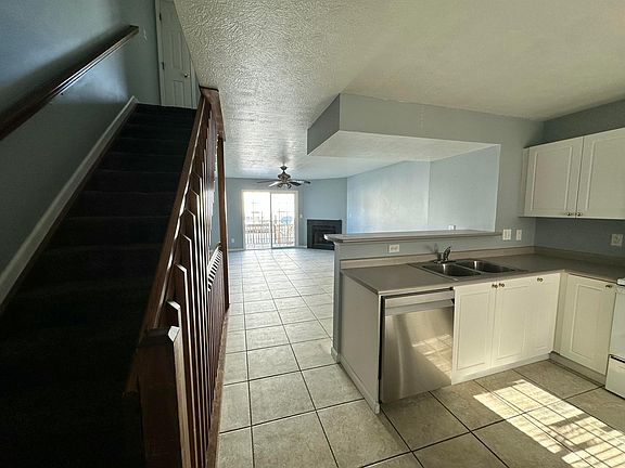 3rd image of 1054 Watkins Glen Ct