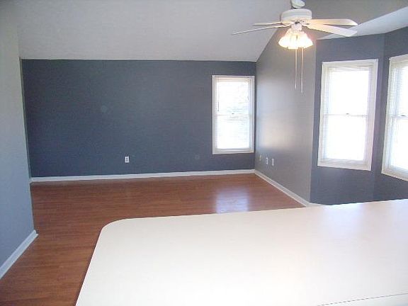 3rd image of 647 Walden Way