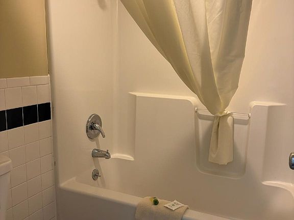 5th image of 111 N Court St #108