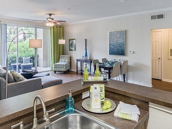 3rd image of 8575 Montravail Cir APT 725