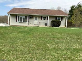 110 Dawn Rd, Milford, NJ 08848