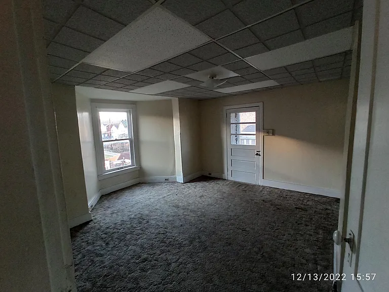 Rear bedroom