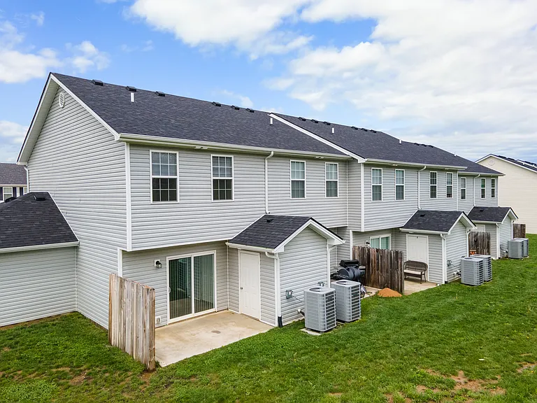 The Enclave at Fairholme — Photo 6