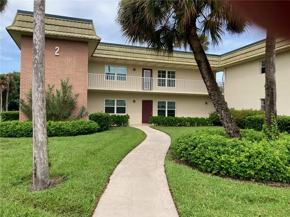 2 Vista Gardens Trl APT 106, Vero Beach, FL 32962