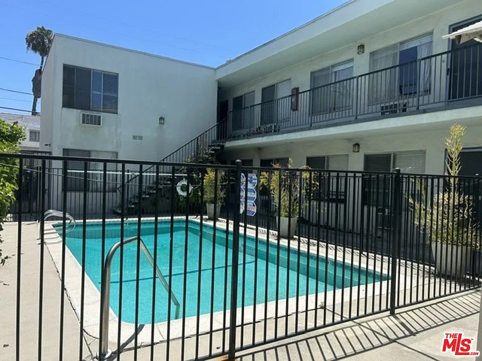 1 bed, 1.0 bath, 650 sqft, $1,885 — Photo 4