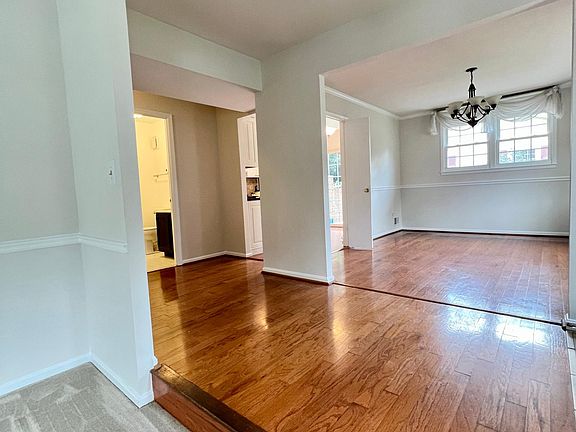 5th image of 4750 Farndon Ct
