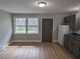 199 Dinsmore Rd E, Augusta, ME 04330