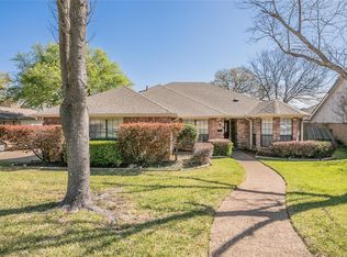 7554 Carriage Ln, Fort Worth, TX 76112