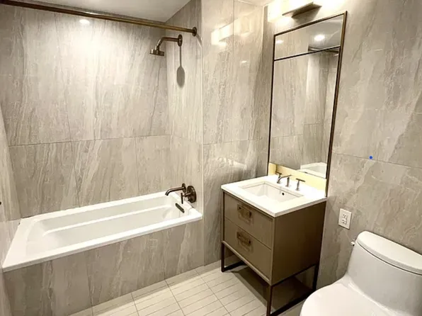 3 Court Square image 4 of 17