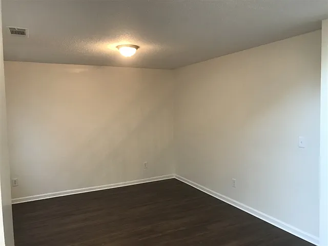 7118 Cavender Dr SW — Photo 6