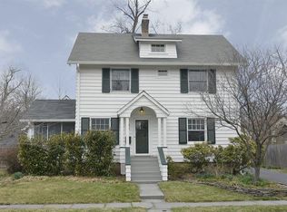 14 Burnside St, Montclair, NJ 07043